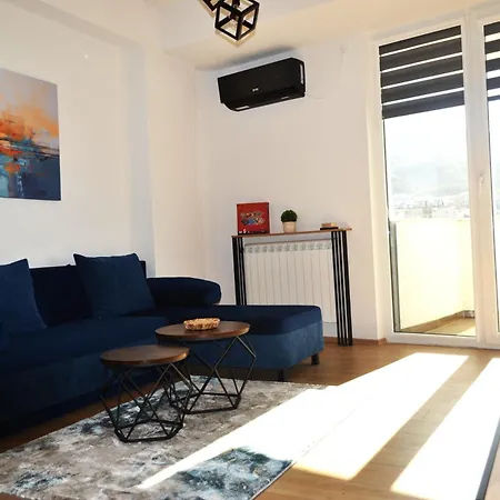 Apartment New In Center - Free Private Parking *