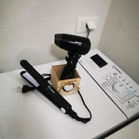 New In Center - Free Private Parking 公寓