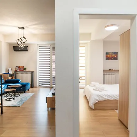 New Modern With Fast Wi-fi & Free Private Parking Apartamento