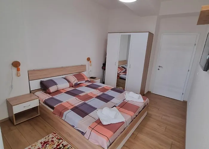 New In Center - Free Private Parking * Szkopje